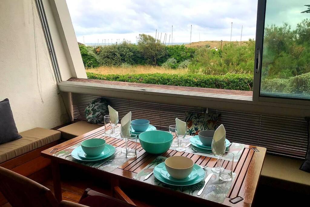 Adorable Studio Cabine Vue Mer - 2/4 Personnes Σαιν-Ζαν-ντε-Μον Εξωτερικό φωτογραφία